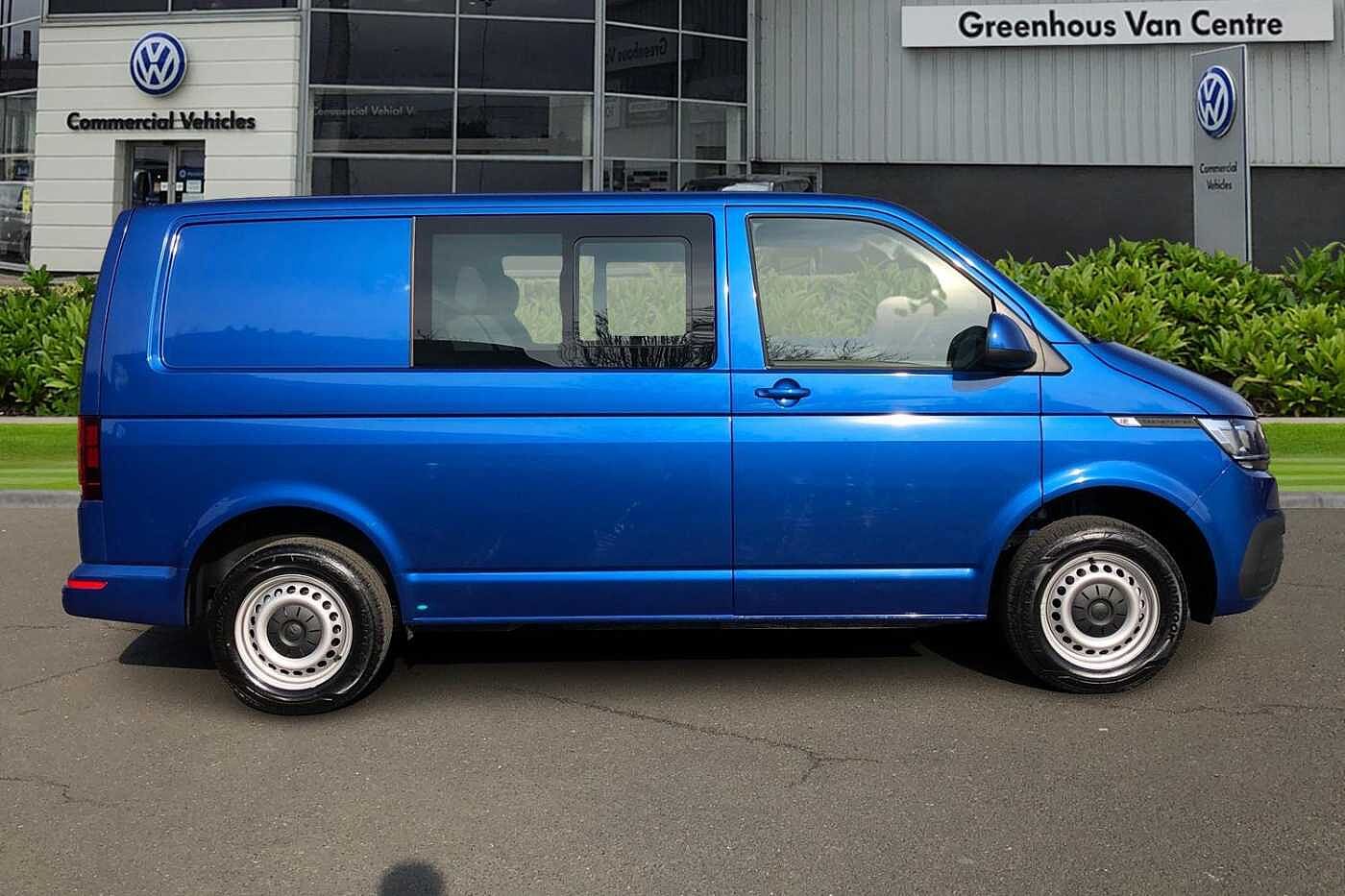 Volkswagen Transporter T32 Swb Diesel T32 Kombi Startline SWB 150 PS 2.0 TDI 7sp DSG
