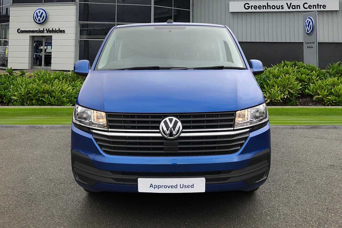 Volkswagen Transporter T32 Kombi Startline SWB 150 PS 2.0 TDI 7sp DSG