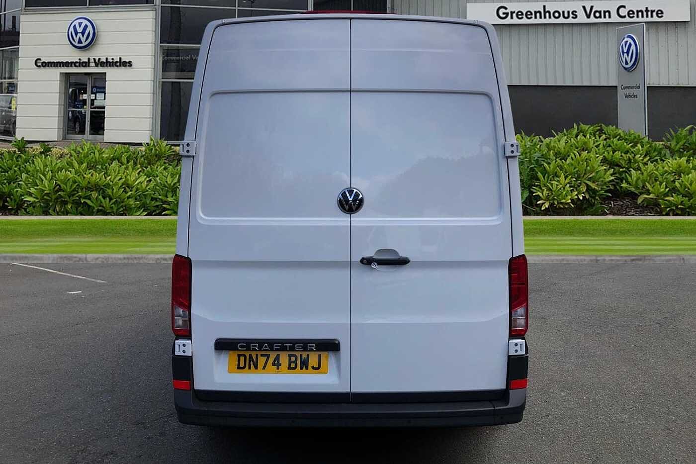 Volkswagen Crafter CR35 Panel van Commerce MWB 140 PS 2.0 TDI 6sp Manual FWD