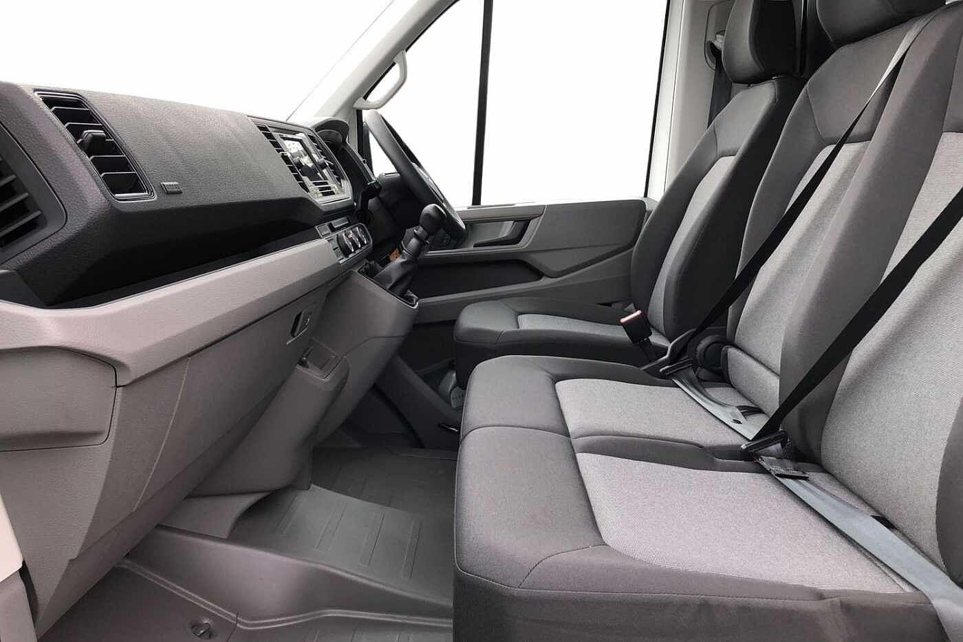 Volkswagen Crafter CR35 Panel van Commerce LWB 140 PS 2.0 TDI 6sp Manual FWD